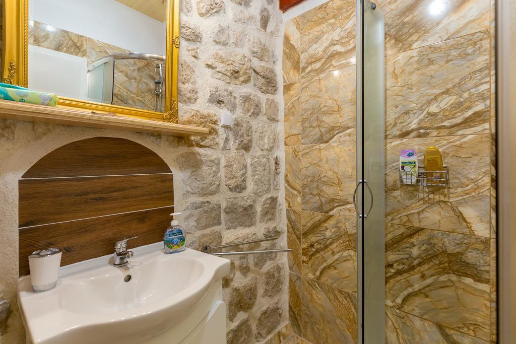 Juliette'S Palace Studios Dubrovnik Exteriör bild